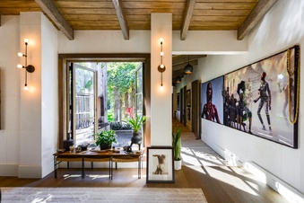 Enlarge photo 32