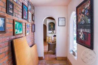 Enlarge photo 59