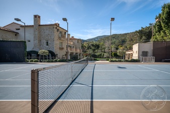Enlarge photo 38