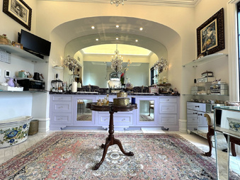 Enlarge photo 84