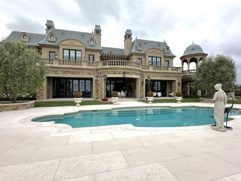 Enlarge photo 46