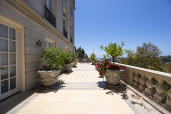 Enlarge photo 23