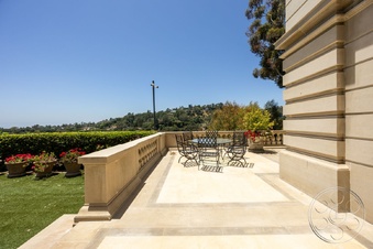 Enlarge photo 29
