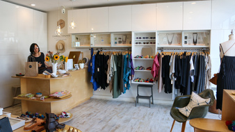 Enlarge photo 11