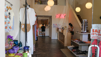 Enlarge photo 5