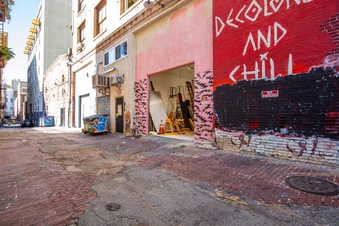 Enlarge photo 87