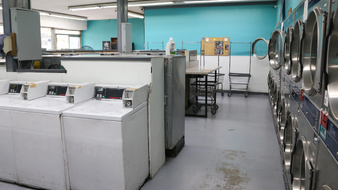 Enlarge photo 12