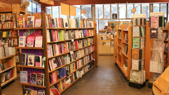 Enlarge photo 13