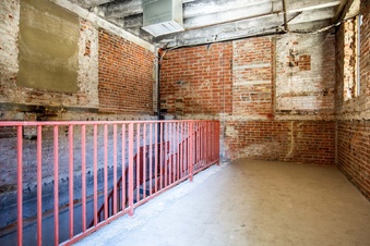 Enlarge photo 31
