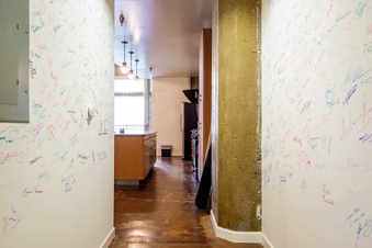 Enlarge photo 40