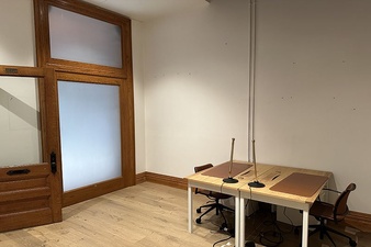 Enlarge photo 24