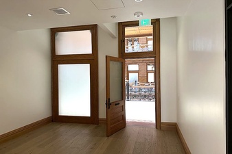 Enlarge photo 27