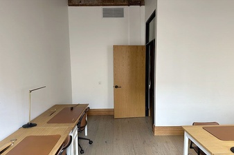 Enlarge photo 29