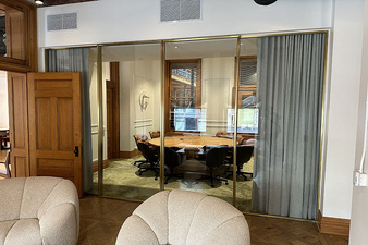 Enlarge photo 56