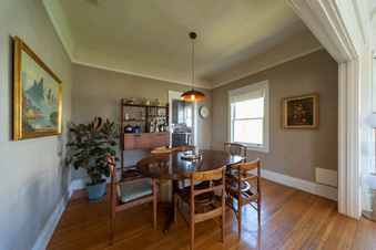 Enlarge photo 38