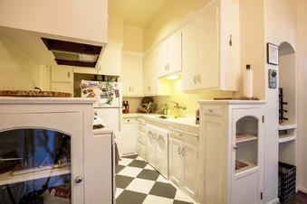 Enlarge photo 37