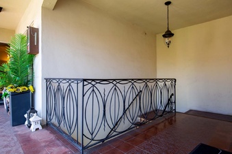 Enlarge photo 142