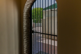 Enlarge photo 44