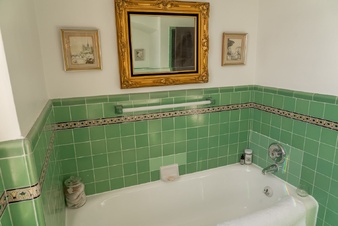 Enlarge photo 99