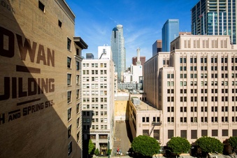 Enlarge photo 237