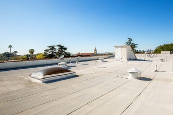 Enlarge photo 32