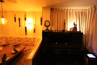 Enlarge photo 52
