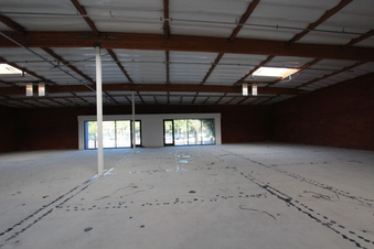 Enlarge photo 11