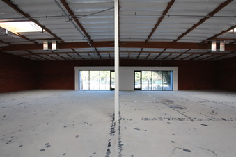 Enlarge photo 12