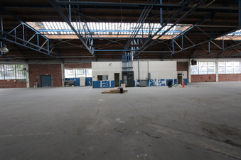 Enlarge photo 12