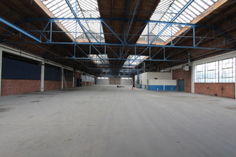 Enlarge photo 16