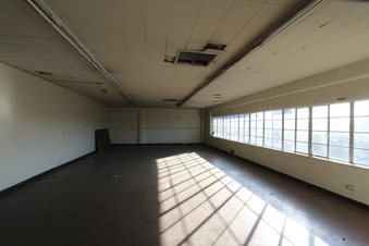 Enlarge photo 29
