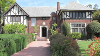 606 S. Windsor Blvd - Barshett Hs