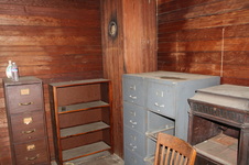 Enlarge photo 91