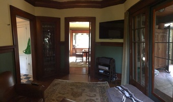 Enlarge photo 69
