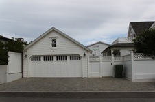 Enlarge photo 148