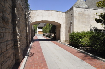 Enlarge photo 2