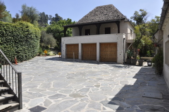 Enlarge photo 69