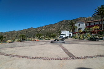 Enlarge photo 2