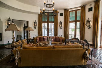 Enlarge photo 33