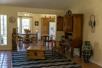 Enlarge photo 146