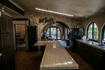 Enlarge photo 216