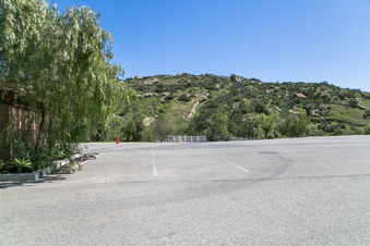 Enlarge photo 269
