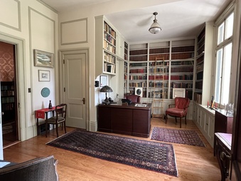 Enlarge photo 29