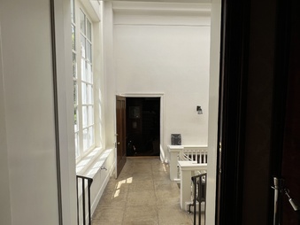 Enlarge photo 32