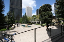 Enlarge photo 69