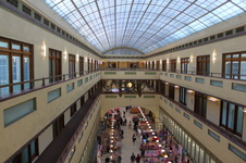 Enlarge photo 17