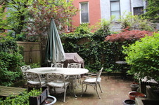 Enlarge photo 12