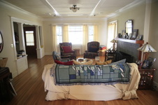 Enlarge photo 19