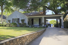 1106 Buena Vista St., 91030