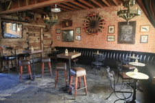 Enlarge photo 19
